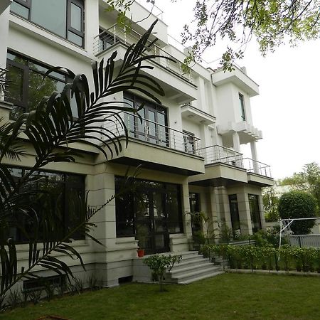 76 Friends Colony Bed & Breakfast นิวเดลี ภายนอก รูปภาพ